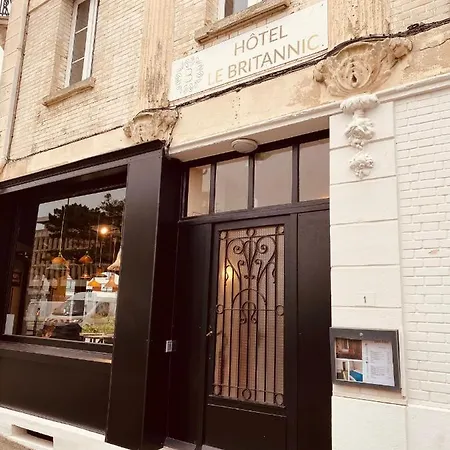 Le Britannic - Centre Gare- Hotel